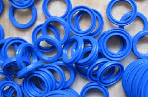 液(ye)壓油缸怎(zen)麼換油封(fēng)